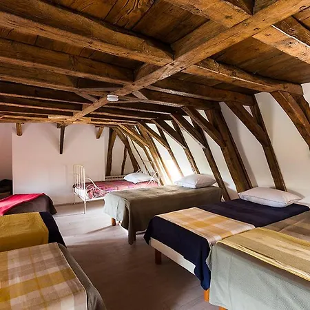 Bouillac Sleeps 12 *
