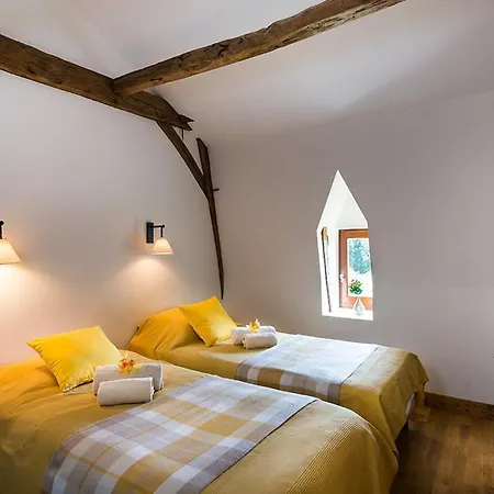 Bouillac Sleeps 12 Villa Bouillac