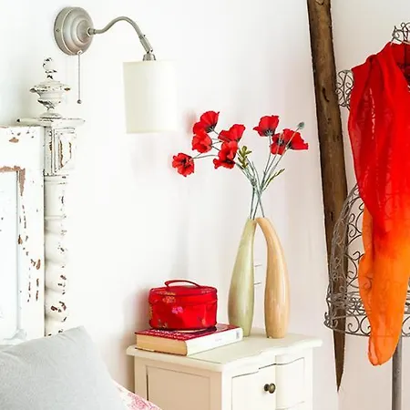 Bouillac Sleeps 12 * Bouillac