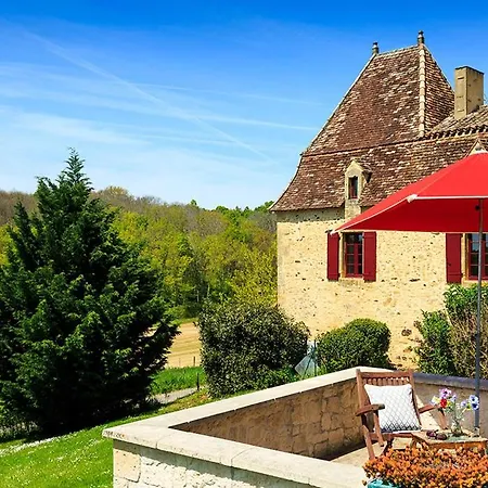 Bouillac Sleeps 12 Bouillac