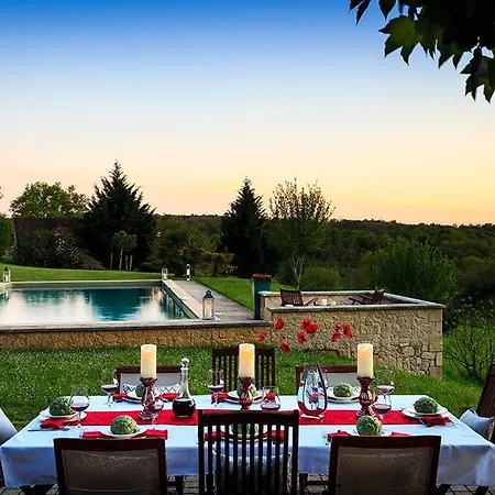 Bouillac Sleeps 12 Villa Bouillac