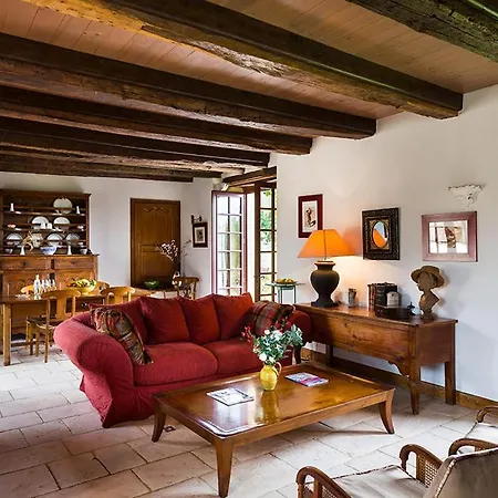 Bouillac Sleeps 12
