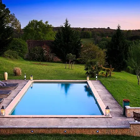 Villa Bouillac Sleeps 12